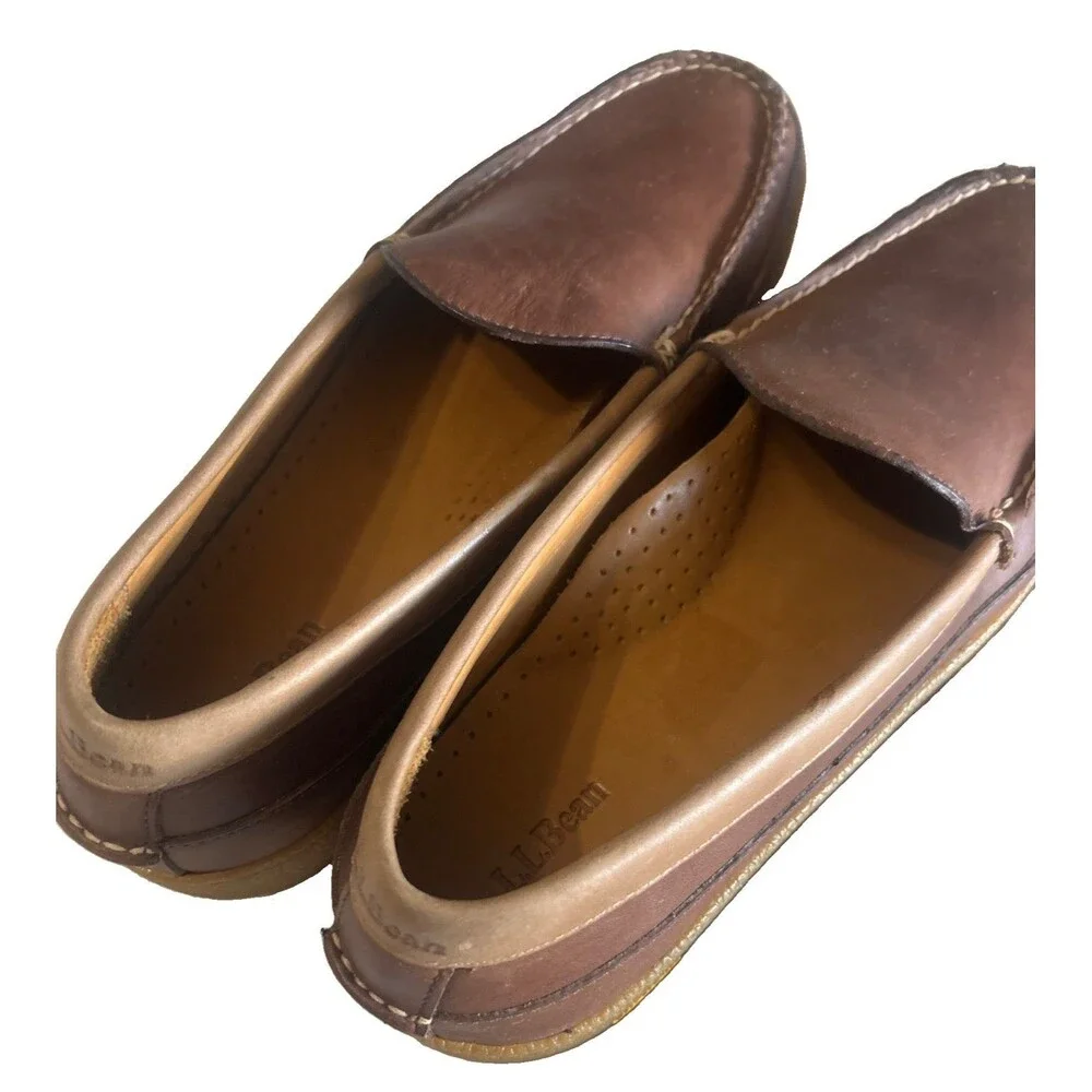 LL Bean Mens 11D Lodge Moc  Loafer Vibram Tan Brown Leather Comfort Outdoor